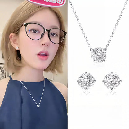 S925 Sterling Silver Zhao Lusi Same Style Baby Rose Cut Necklace