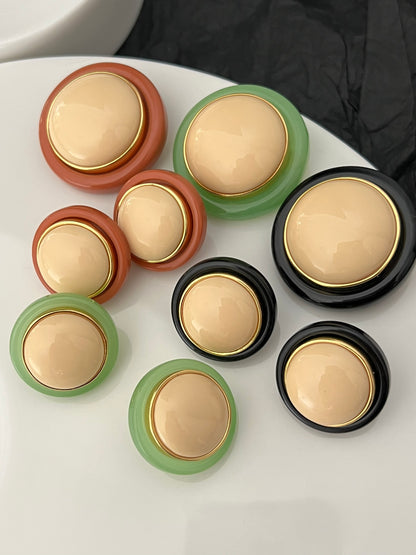 Vintage brooch and earrings