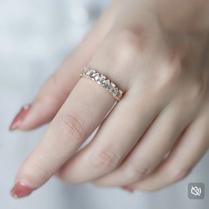 S925 Sterling Silver 18K Gold Plated Pear-shaped Trapezoid Row Diamond Zircon Ring