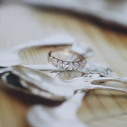 S925 Sterling Silver 18K Gold Plated Pear-shaped Trapezoid Row Diamond Zircon Ring