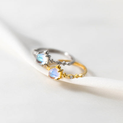 S925 Sterling Silver Gold Plated Female Ring Dreamy Blue Light Moonstone Ring