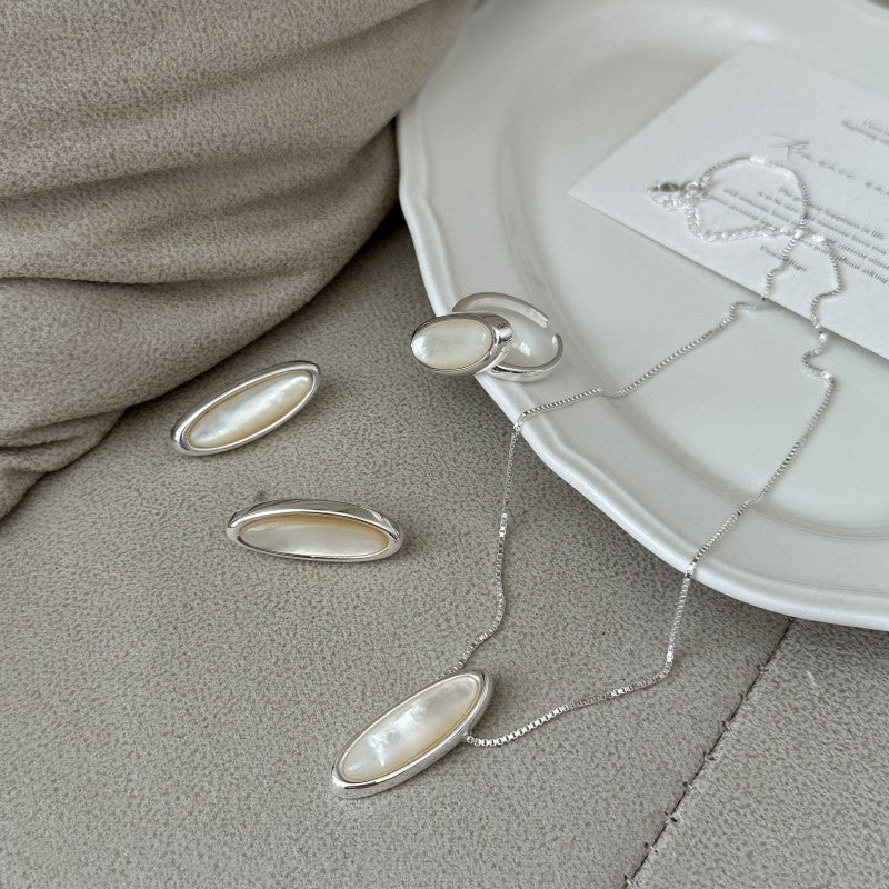 S925 Sterling Silver Korean Version Niche Design White Shell Necklace